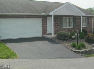 159 Elderberry Spring Ct, Waynesboro, PA 17268
