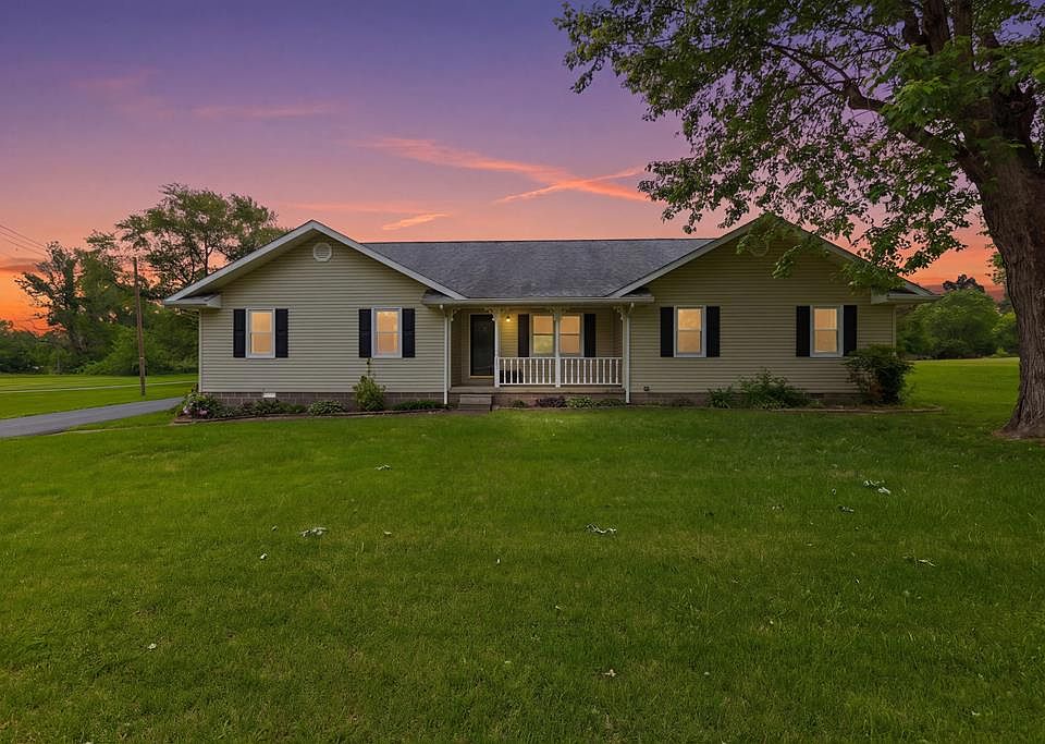 1st image of 2761 Grapevine Rd