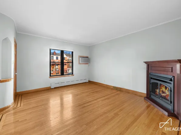 20-59 26th Street image 3 of 13