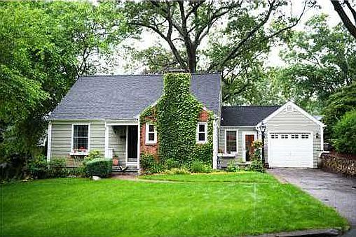 1st image of 25 Birch Glen Ave