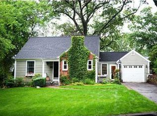 25 Birch Glen Ave, Warwick, RI 02886
