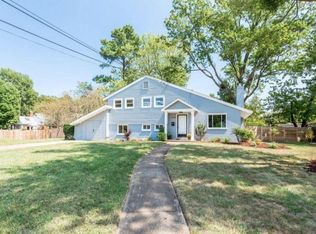 1014 Croton Dr, Alexandria, VA 22308