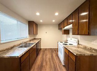 3809 Pan Am Dr APT A, Modesto, CA 95356
