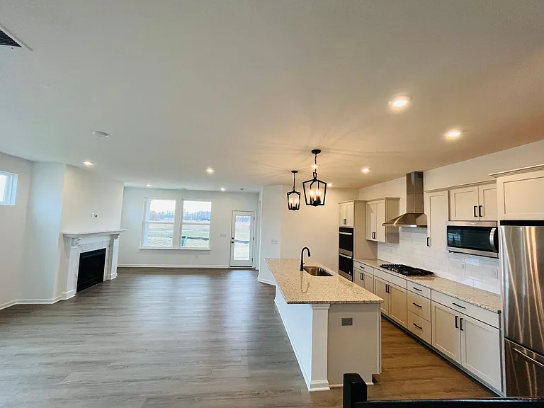 14418 Shrawley Ct — Photo 15