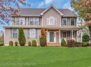 16 Springbrook Dr, Jackson, NJ 08527