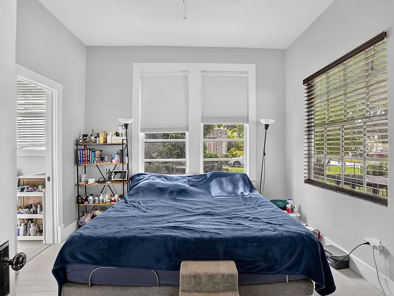 2465 Taylor St — Photo 27