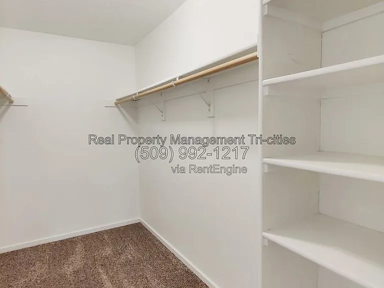 5825 Sidon Ln — Photo 11