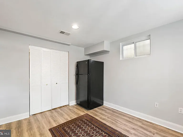 2219 Kearny St NE — Photo 24