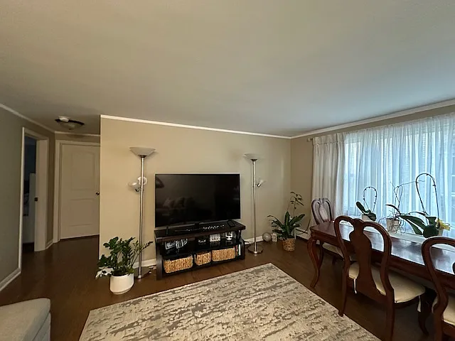 5226 N Oakview St #1 — Photo 3