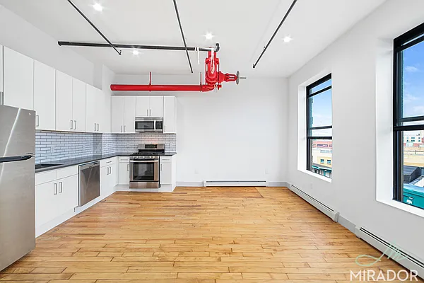 Rented by Mirador Real Estate | media 10