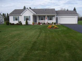 499 Salt Rd, Webster, NY 14580