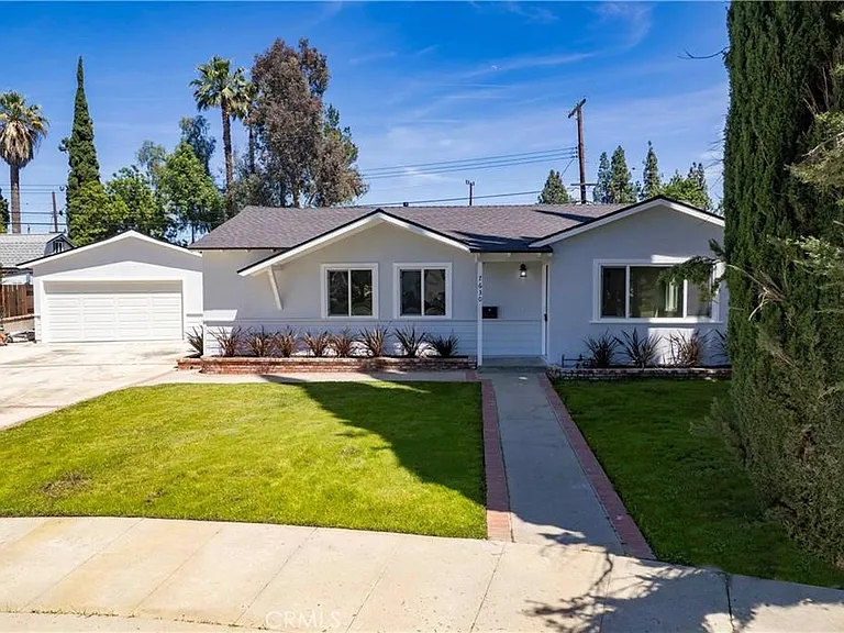 7630 Minstrel Ave — Photo 4