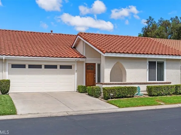 27724 Calle Valdes, Mission Viejo, CA 92692