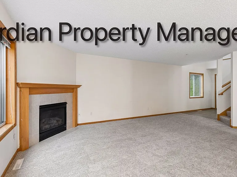 249 Pleasant Ln — Photo 4