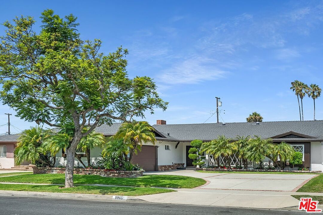 Los Angeles Woody's Bbq Slauson 5905 S Chariton Ave, Los