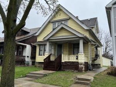 3052 North 26th STREET, Milwaukee, WI, 53206