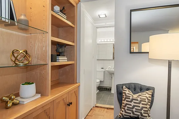 Sold by Corcoran | media 14