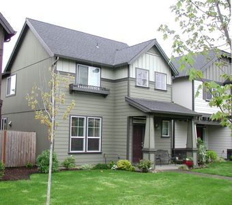 1811 SE Harwell Way, Hillsboro, OR, 97123