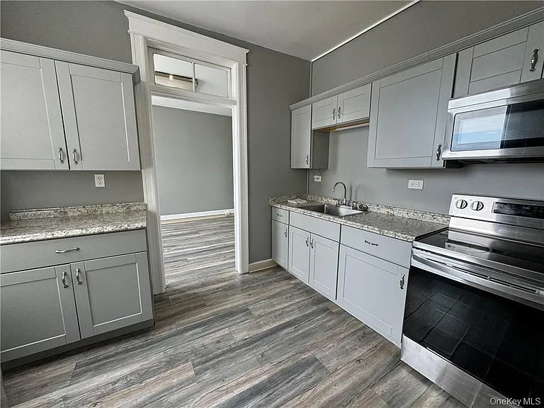 2 Raymond Ave #2A — Photo 6