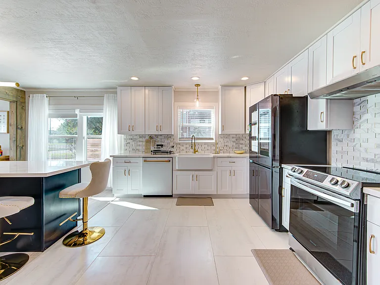 3317 Arbor St — Photo 39
