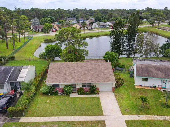 4464 Constantine Circle, Greenacres, FL 33463