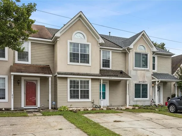 879 Old Clubhouse Rd, Virginia Beach, VA 23453