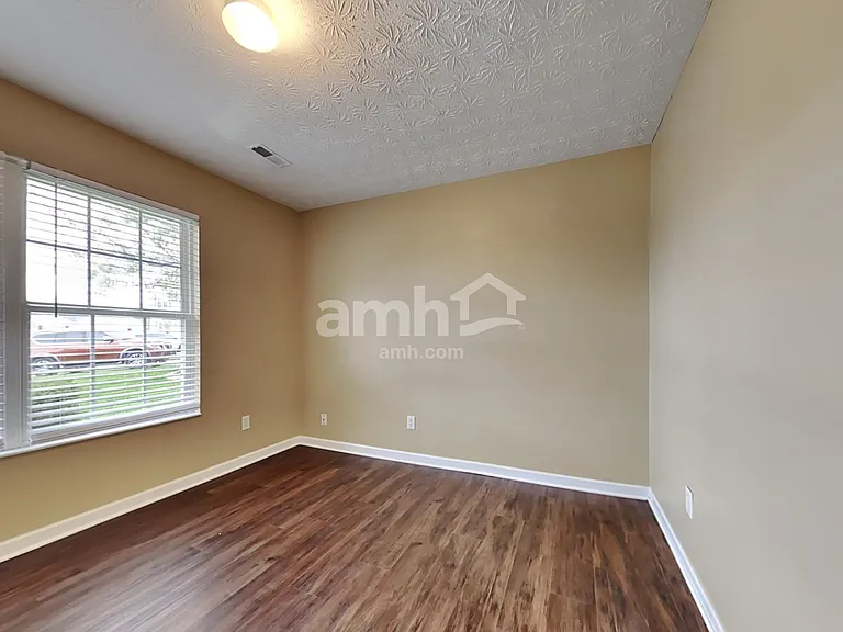 72 Shawnee Ct — Photo 14