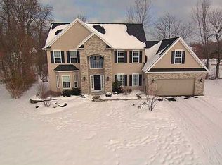 484 Aria Ln, Webster, NY 14580