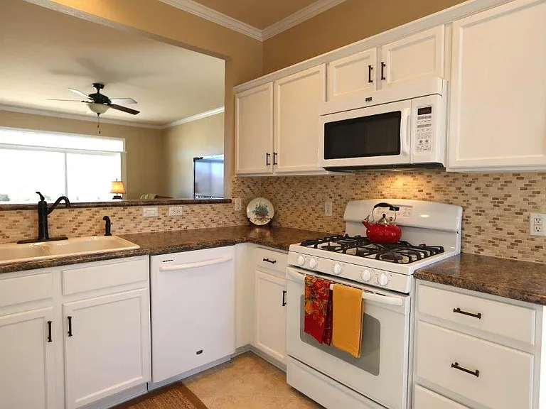 109 Ranier Ln — Photo 4