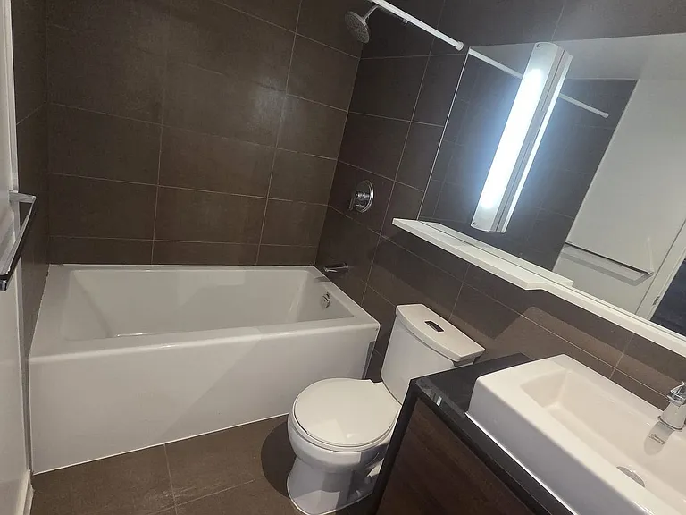72 Esther Shiner Blvd #311-10 — Photo 6