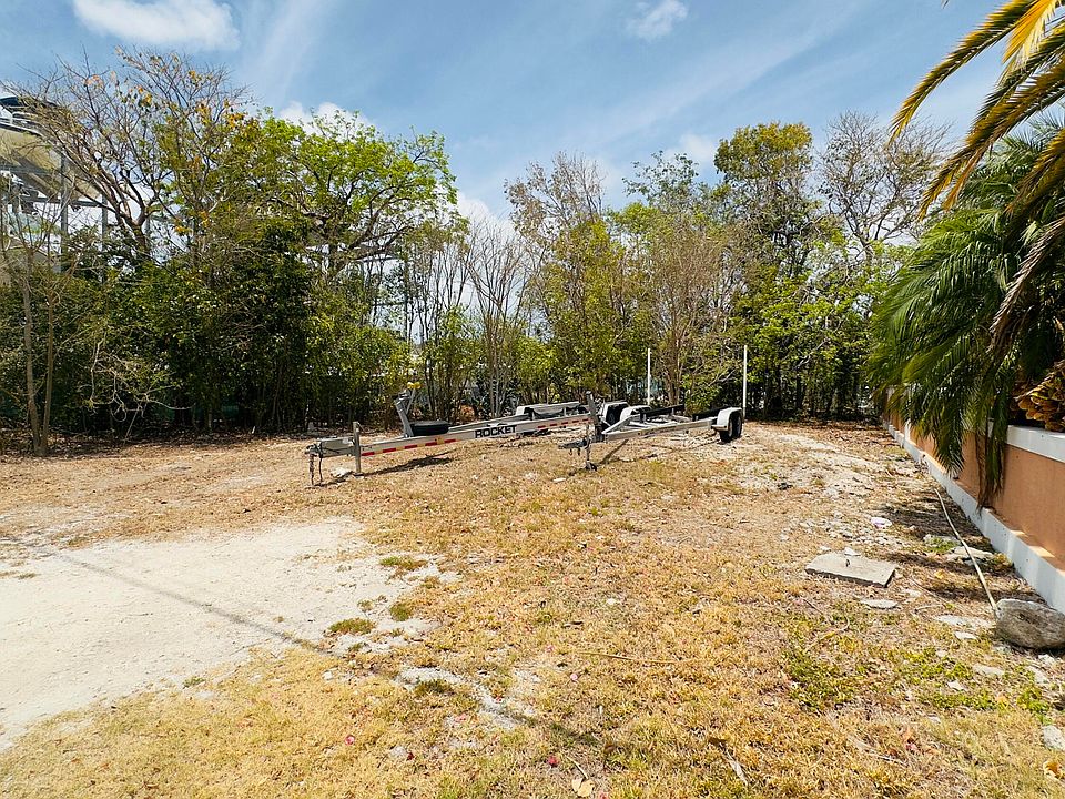1st image of 8 S Exuma Rd