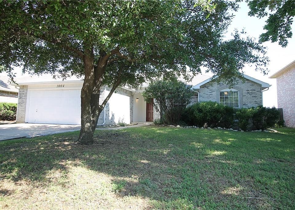 1st image of 1004 Silver Streak Dr