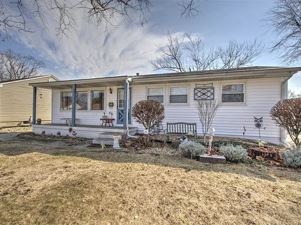 128 Isabella Dr, Decatur, IL 62521