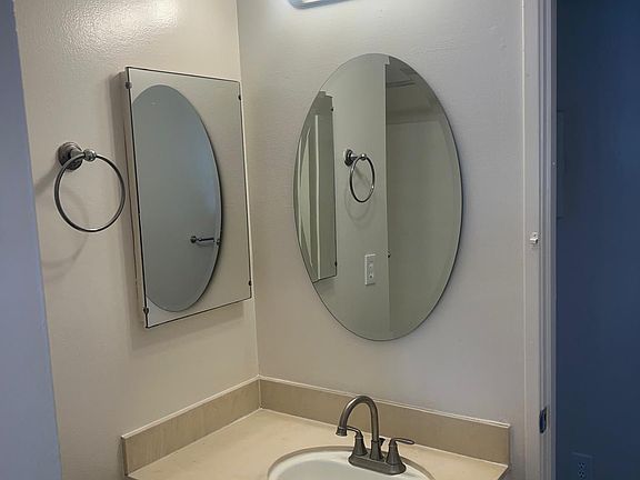 4th image of 10112 Alondra Blvd #19