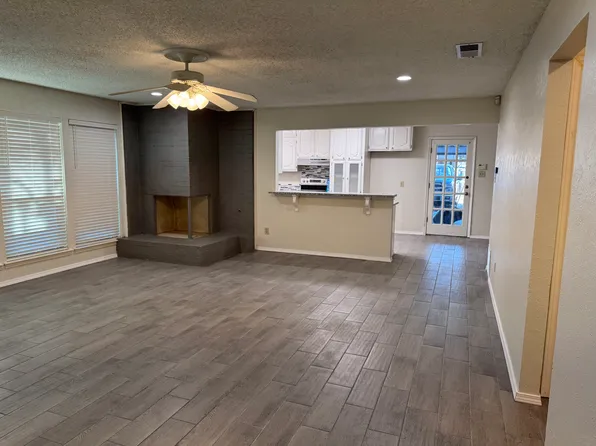 4513 Menzer St #4513, Fort Worth, TX 76103