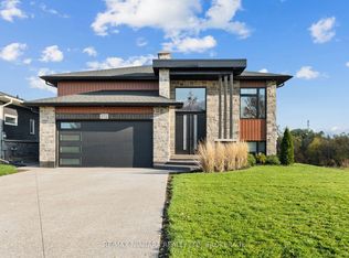 252 Colbeck Dr, Welland, ON L3C0B4