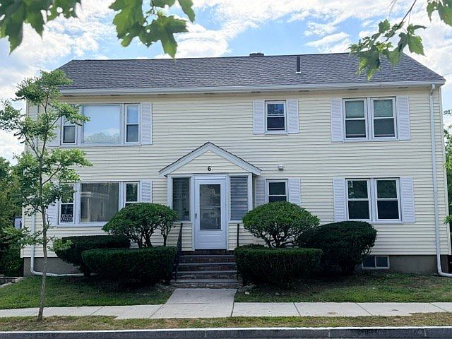 1st image of 6 Bates Rd E