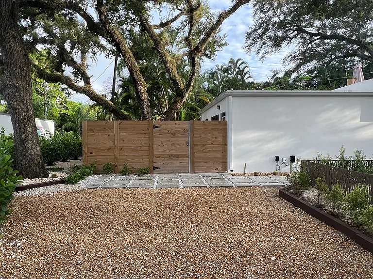 1415 SW 9th St #A — Photo 20