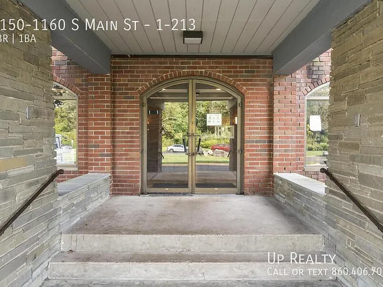 1150-1160 S Main St #1-213 — Photo 29