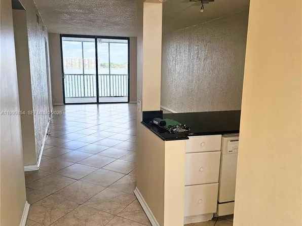 114 Lake Emerald Dr APT 409, Fort Lauderdale, FL 33309