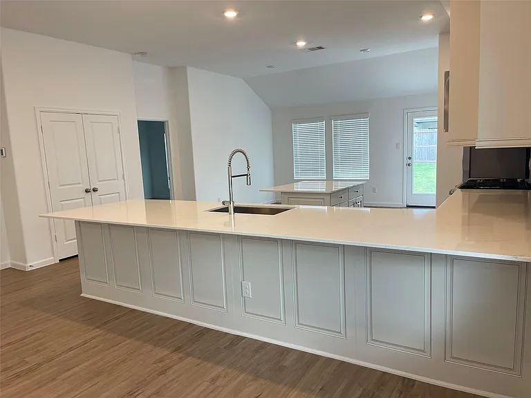 2706 Lemonwood Ln — Photo 10