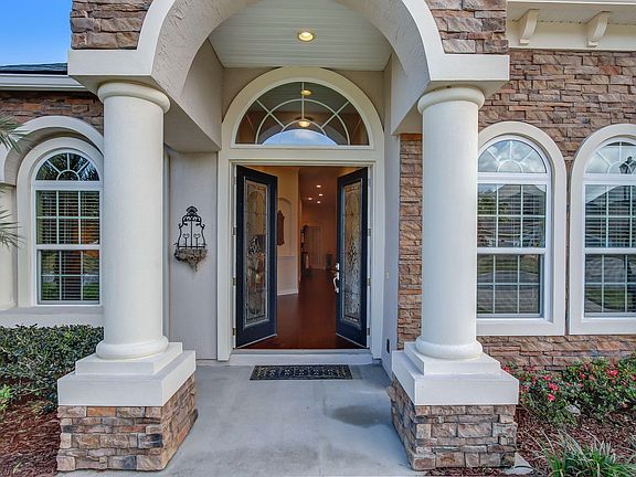 2nd image of 431 Cloisterbane Dr