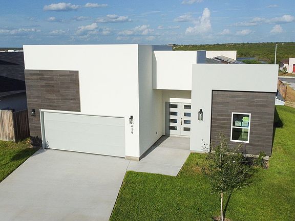 5th image of 419 Graneros Ave