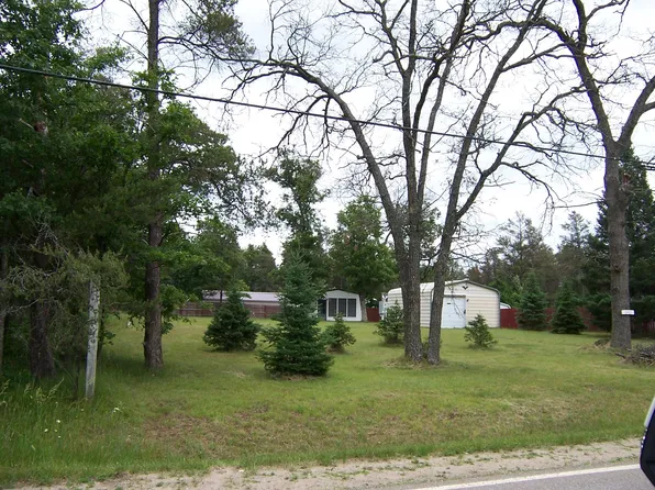 11421 Pines Trl, Roscommon, MI 48653