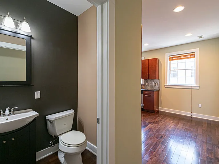 2620 Webster Street — Photo 16