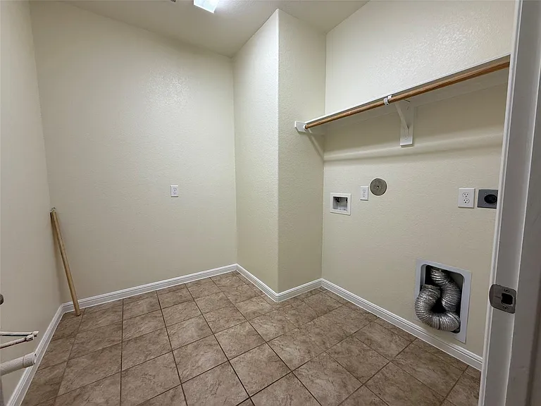 5522 Carlisle Ave — Photo 10