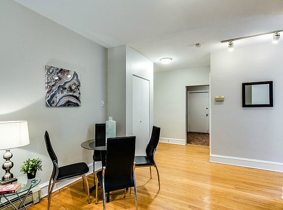 5th image of 630 W Waveland Ave