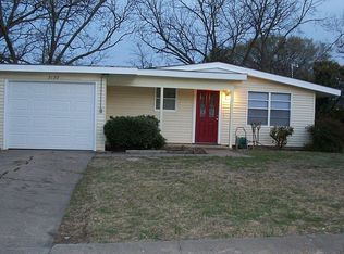 2122 Dollye Dr, Garland, TX 75041