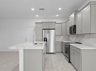 4616 Longwood Lake Sq, Loxahatchee, FL 33470