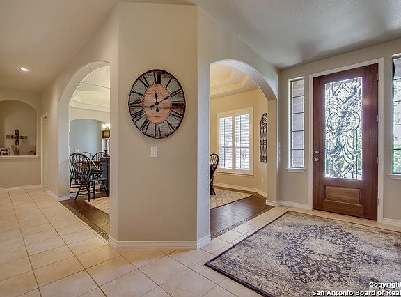 3rd image of 18343 Emerald Oaks Dr